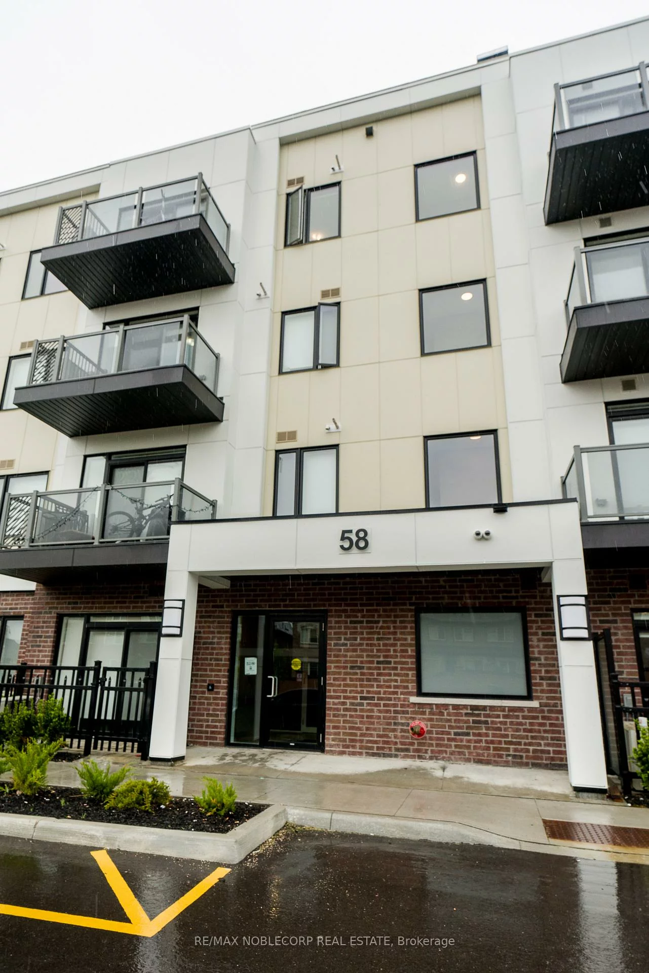58, Sky Harbour, Bram West, Brampton