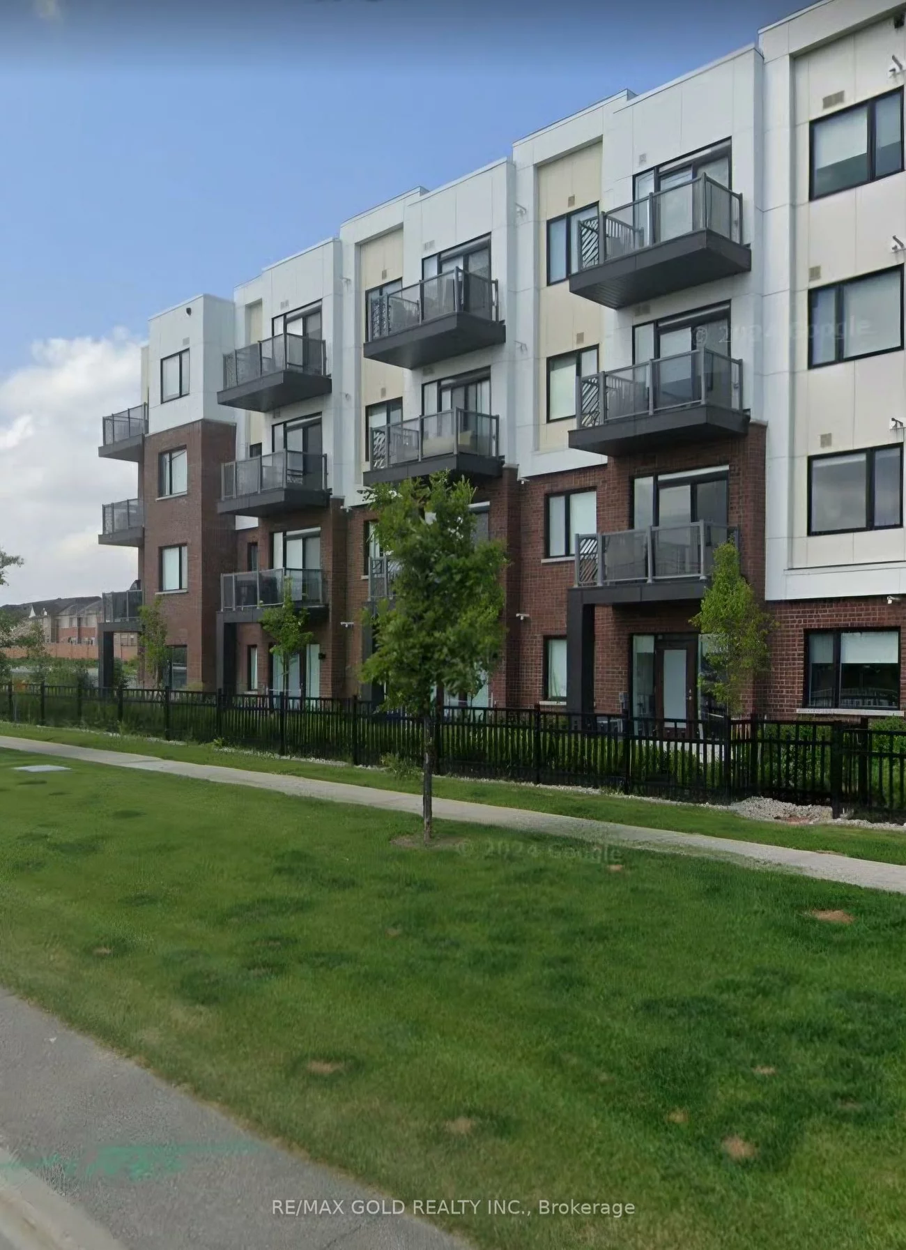 54, Sky Harbour, Bram West, Brampton