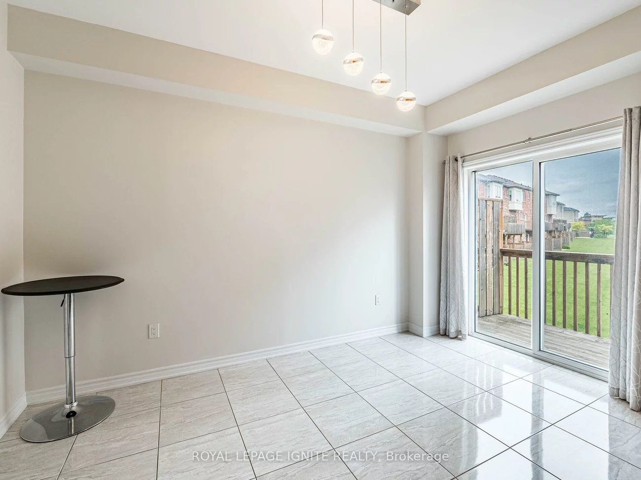 37, Aspen Hills, Credit Valley, Brampton