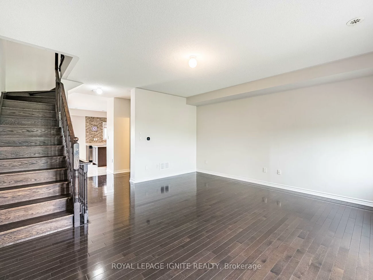 37, Aspen Hills, Credit Valley, Brampton