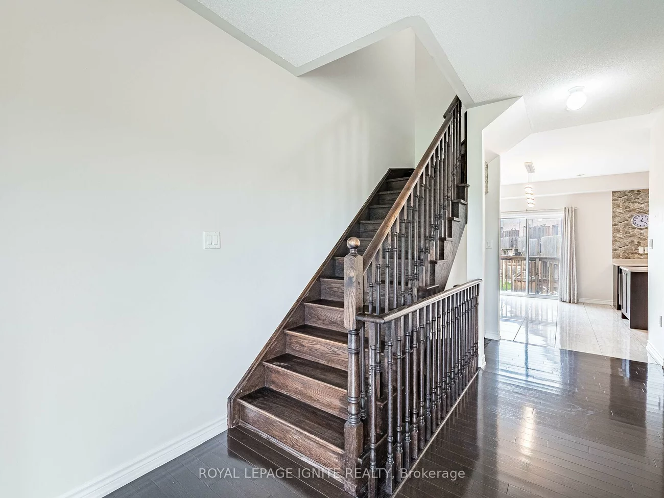 37, Aspen Hills, Credit Valley, Brampton