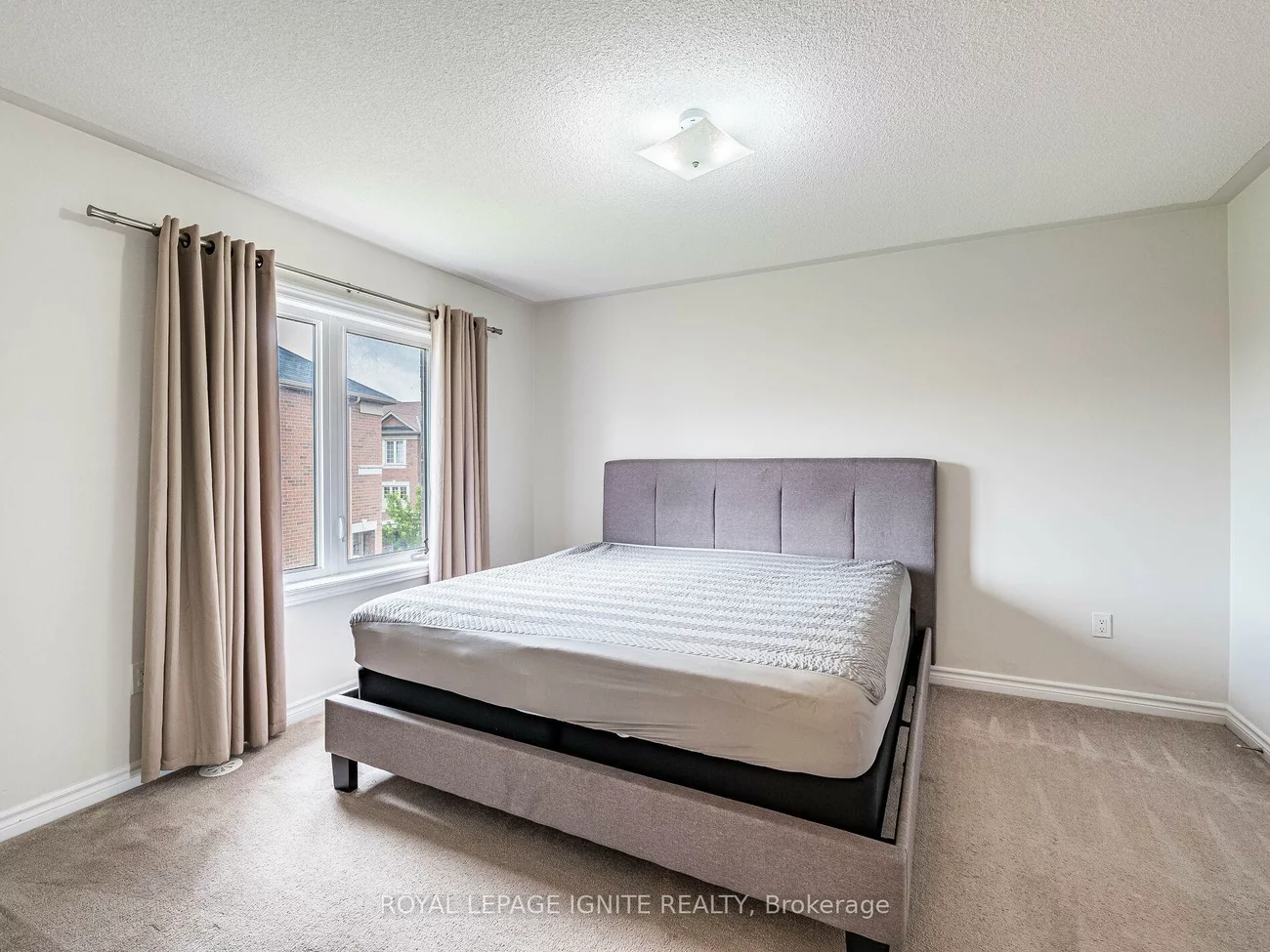 37, Aspen Hills, Credit Valley, Brampton