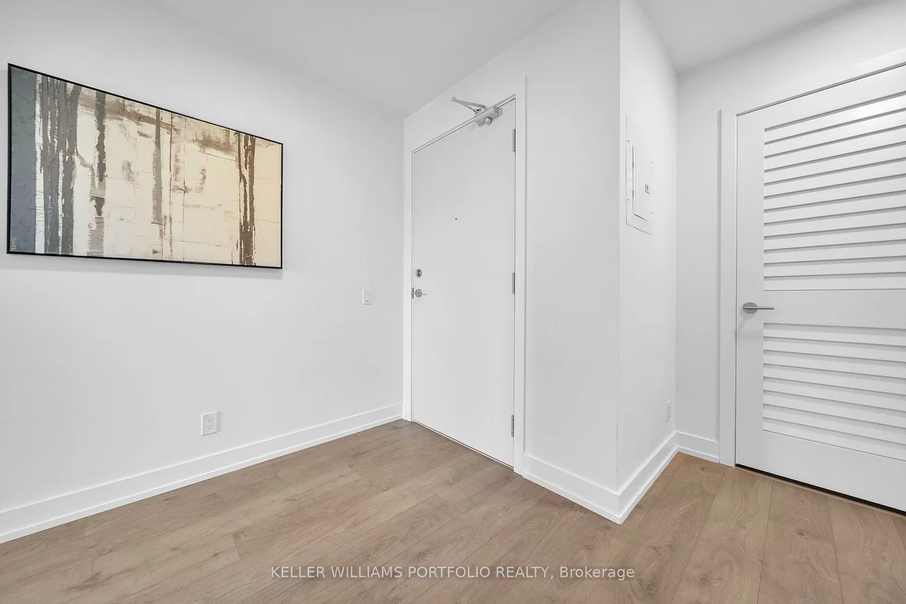 215, Veterans, Brampton West, Brampton