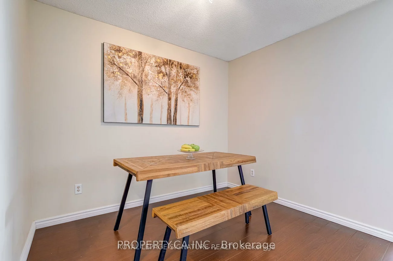 26, Hanover, Queen Street Corridor, Brampton