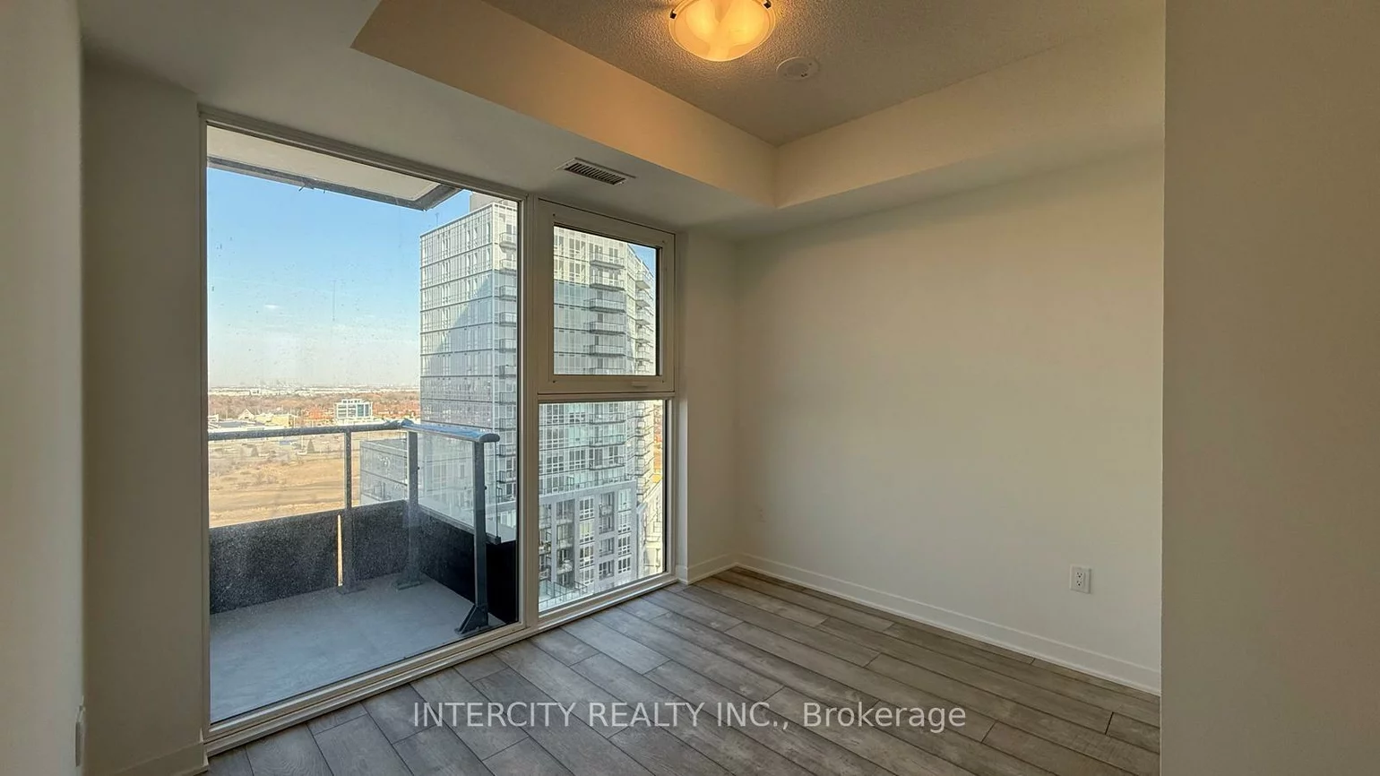 260, Malta, Fletcher's Creek South, Brampton