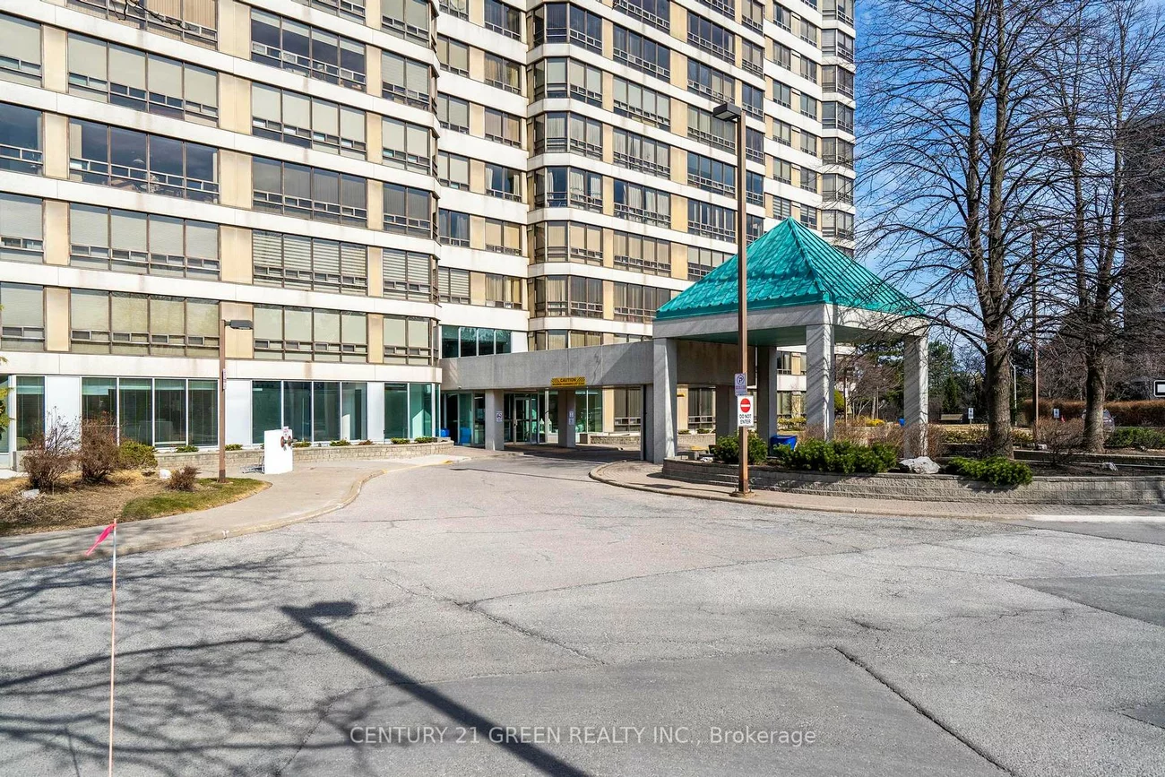 310, Mill, Brampton South, Brampton