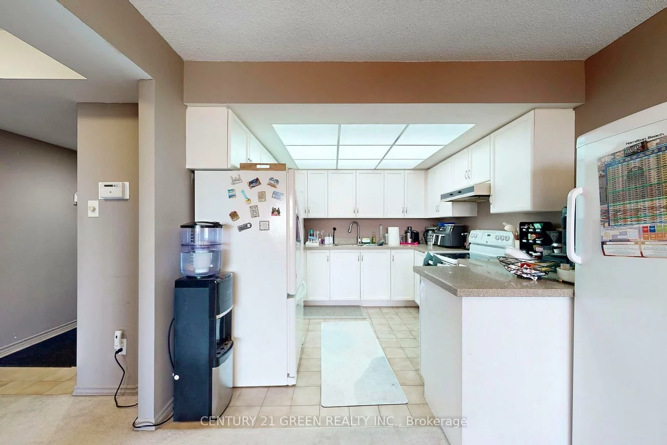 310, Mill, Brampton South, Brampton