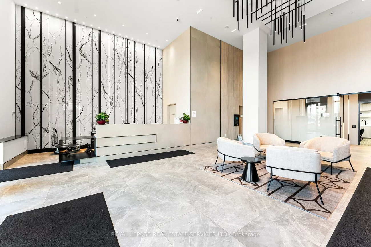 260, Malta, Downtown Brampton, Brampton