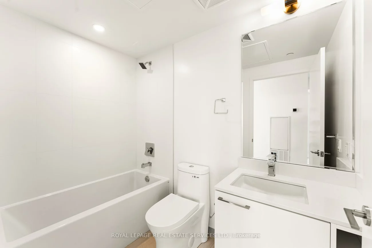 260, Malta, Downtown Brampton, Brampton