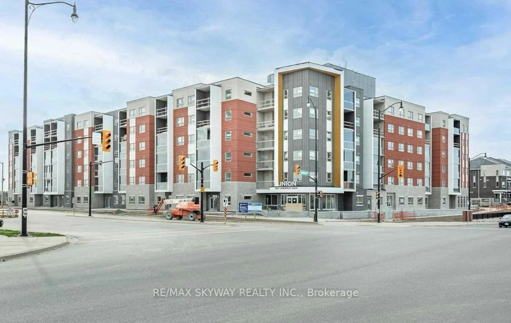 200, Lagerfeld, Northwest Brampton, Brampton
