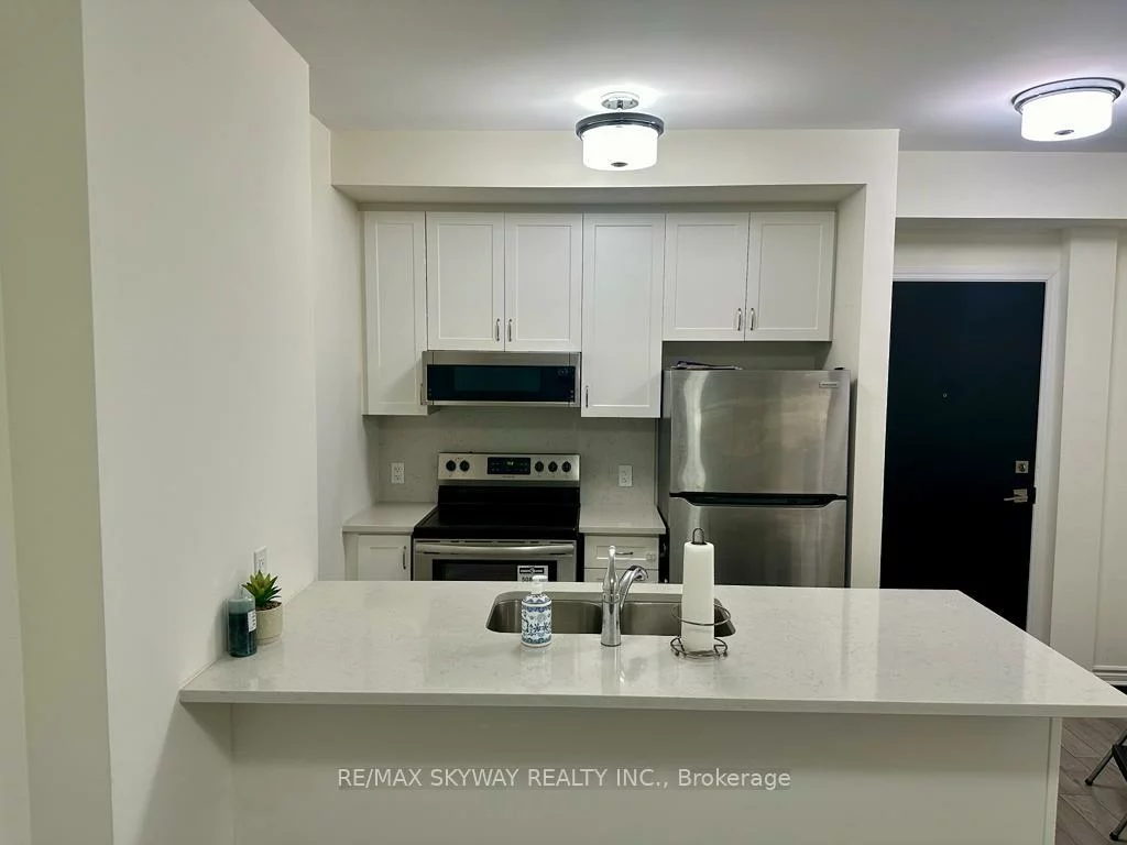 200, Lagerfeld, Northwest Brampton, Brampton