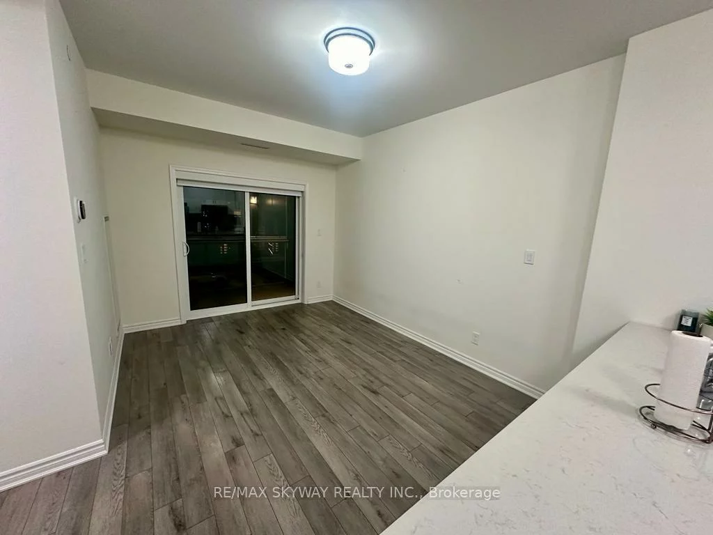 200, Lagerfeld, Northwest Brampton, Brampton