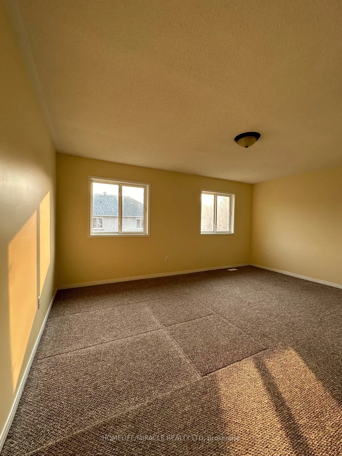 6, Sinclair, Brampton West, Brampton