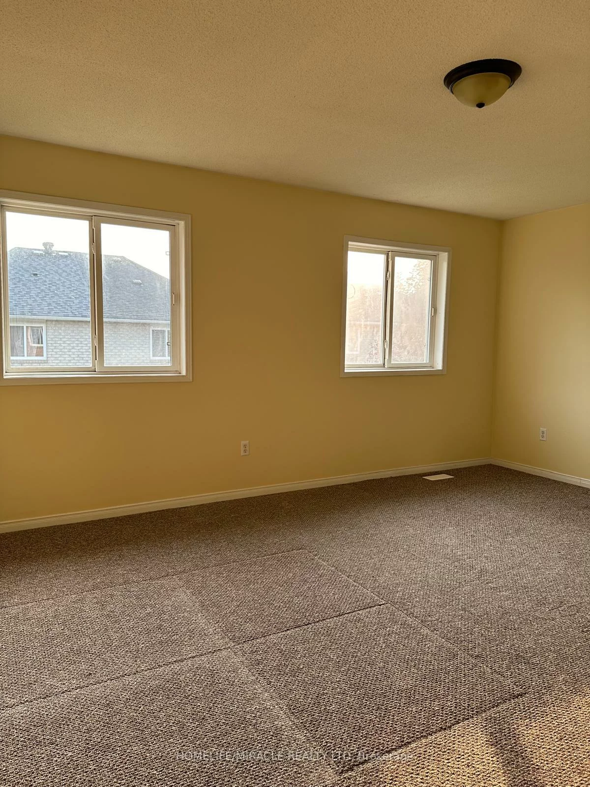 6, Sinclair, Brampton West, Brampton