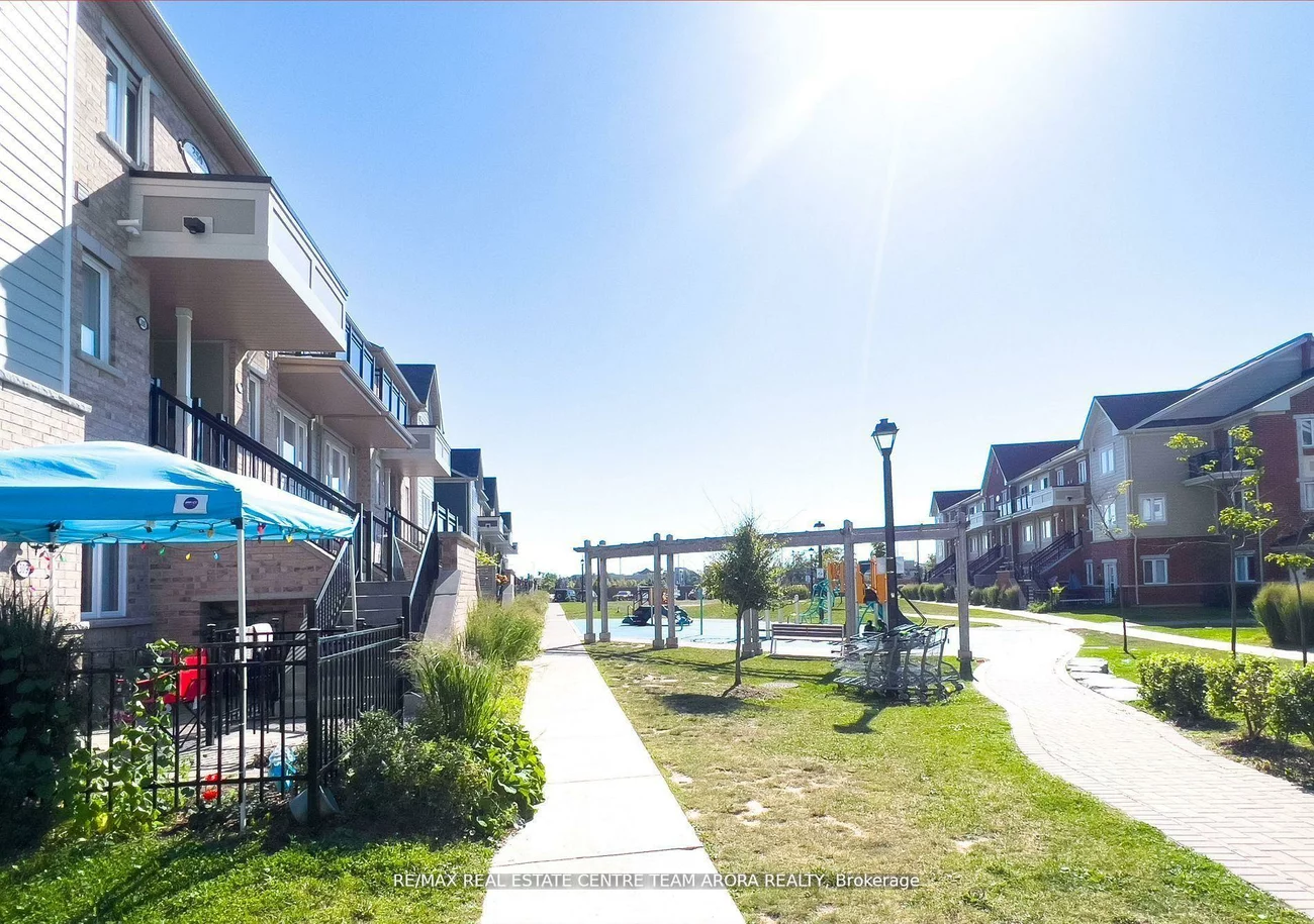 250, Sunny Meadow, Sandringham-Wellington, Brampton