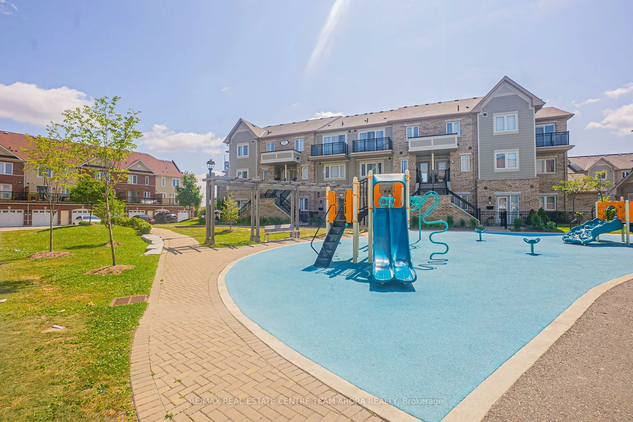 250, Sunny Meadow, Sandringham-Wellington, Brampton
