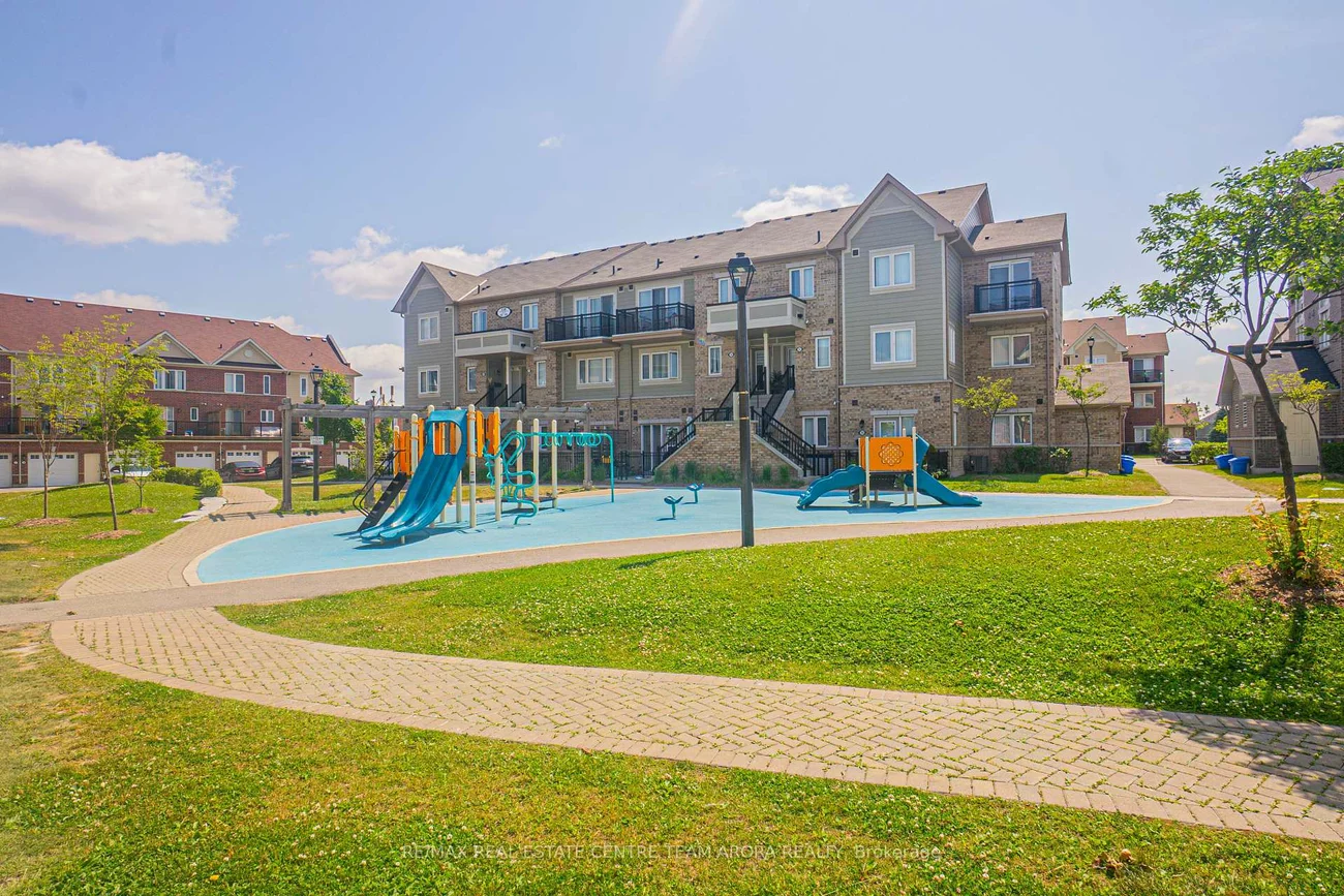 250, Sunny Meadow, Sandringham-Wellington, Brampton