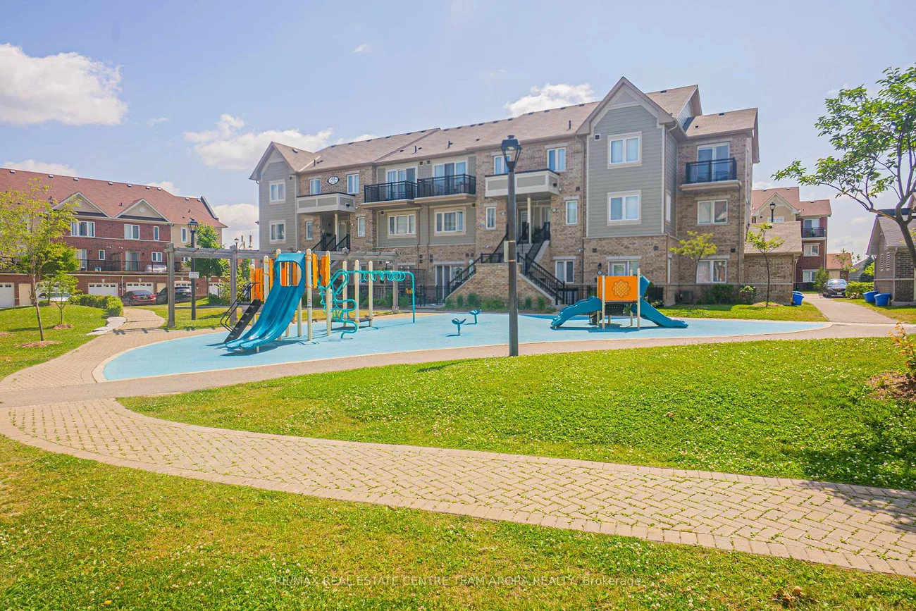 250, Sunny Meadow, Sandringham-Wellington, Brampton