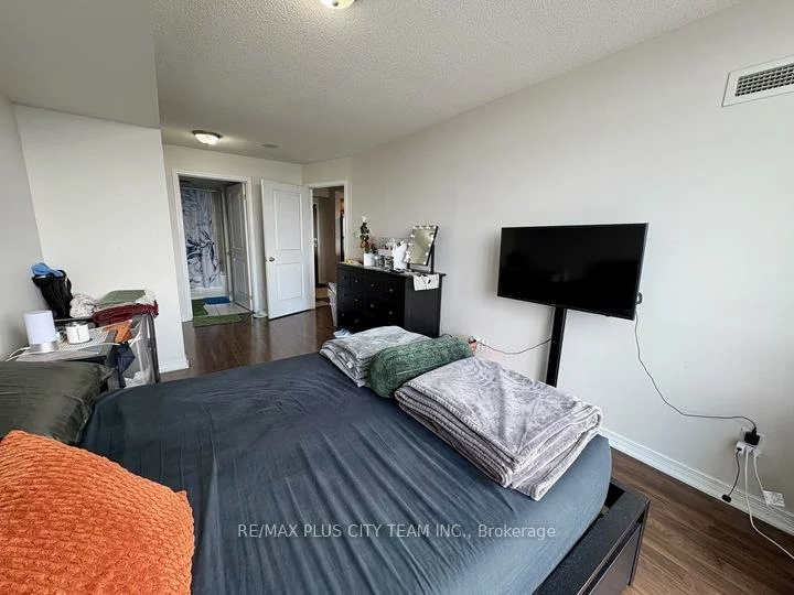 9, George, Downtown Brampton, Brampton