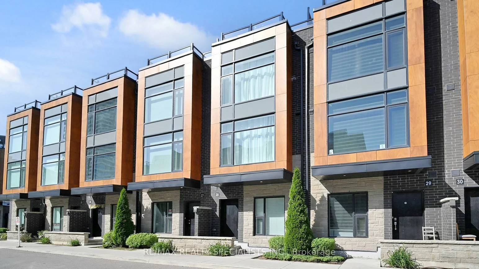 200, Malta, Fletcher's Creek South, Brampton