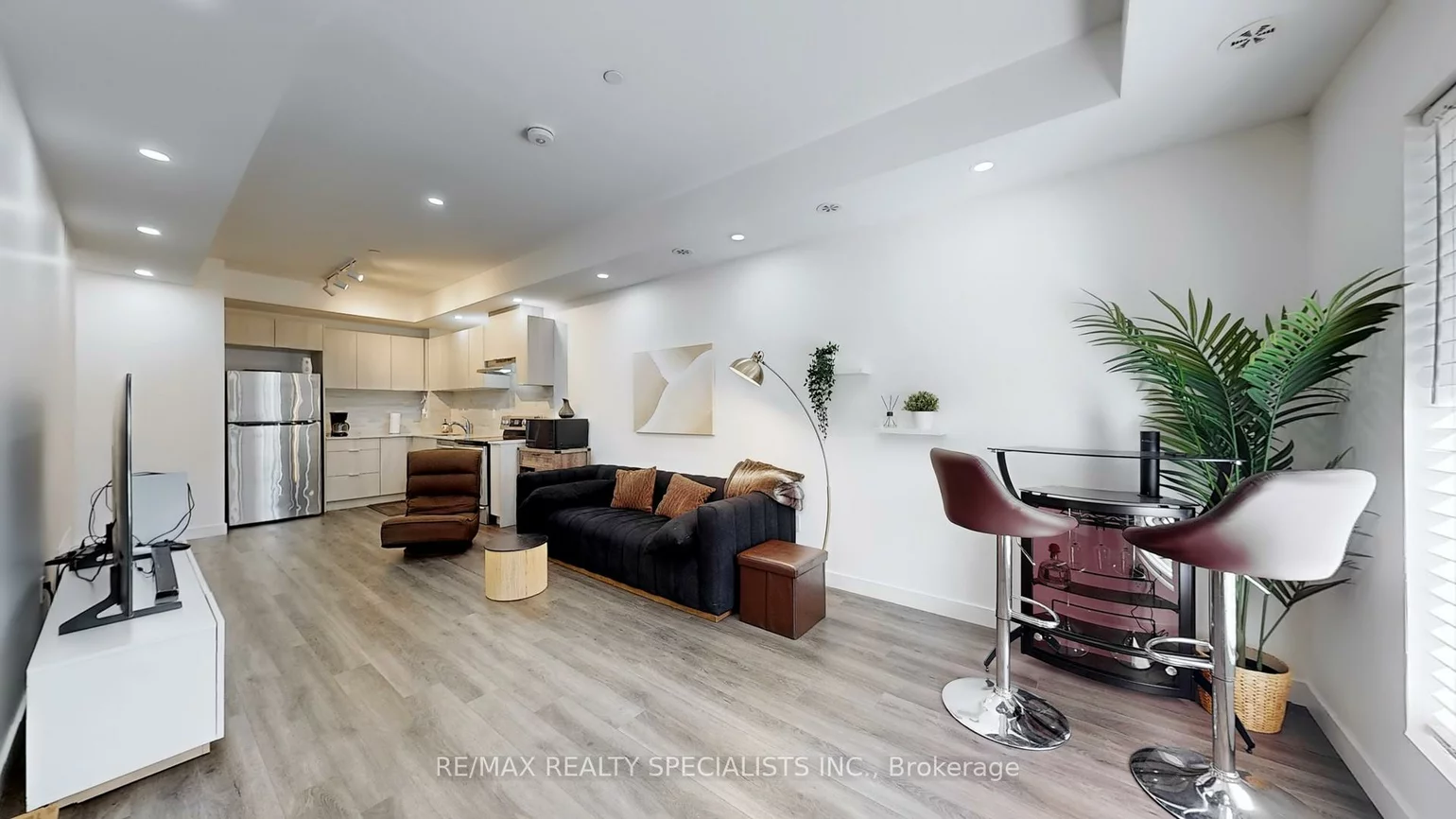 200, Malta, Fletcher's Creek South, Brampton