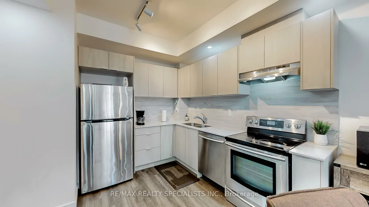 200, Malta, Fletcher's Creek South, Brampton