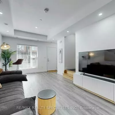 200, Malta, Fletcher's Creek South, Brampton