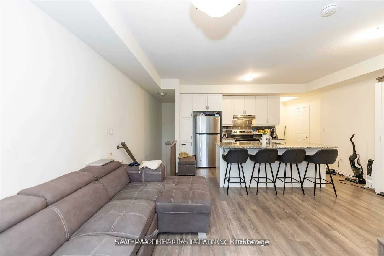 250, Lagerfeld, Northwest Brampton, Brampton