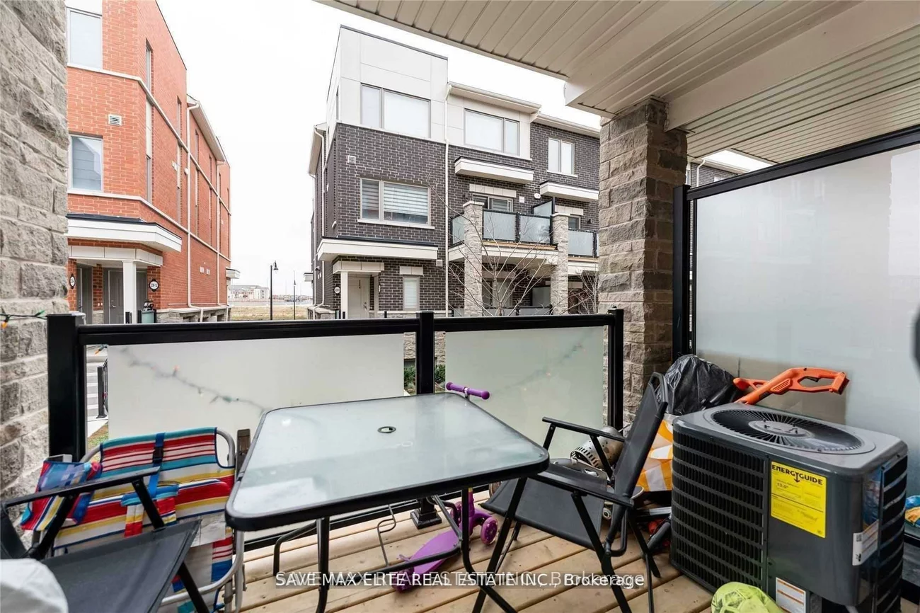 250, Lagerfeld, Northwest Brampton, Brampton