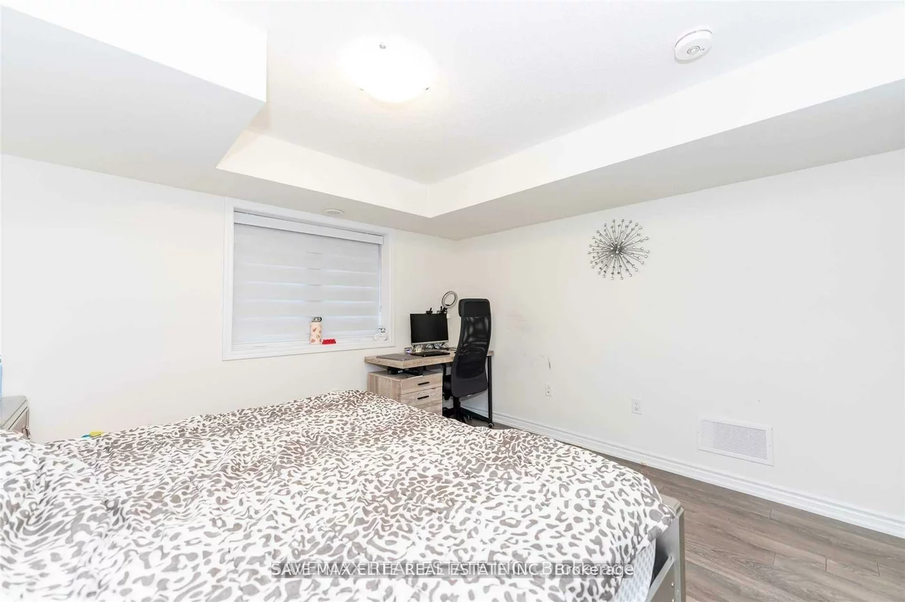 250, Lagerfeld, Northwest Brampton, Brampton