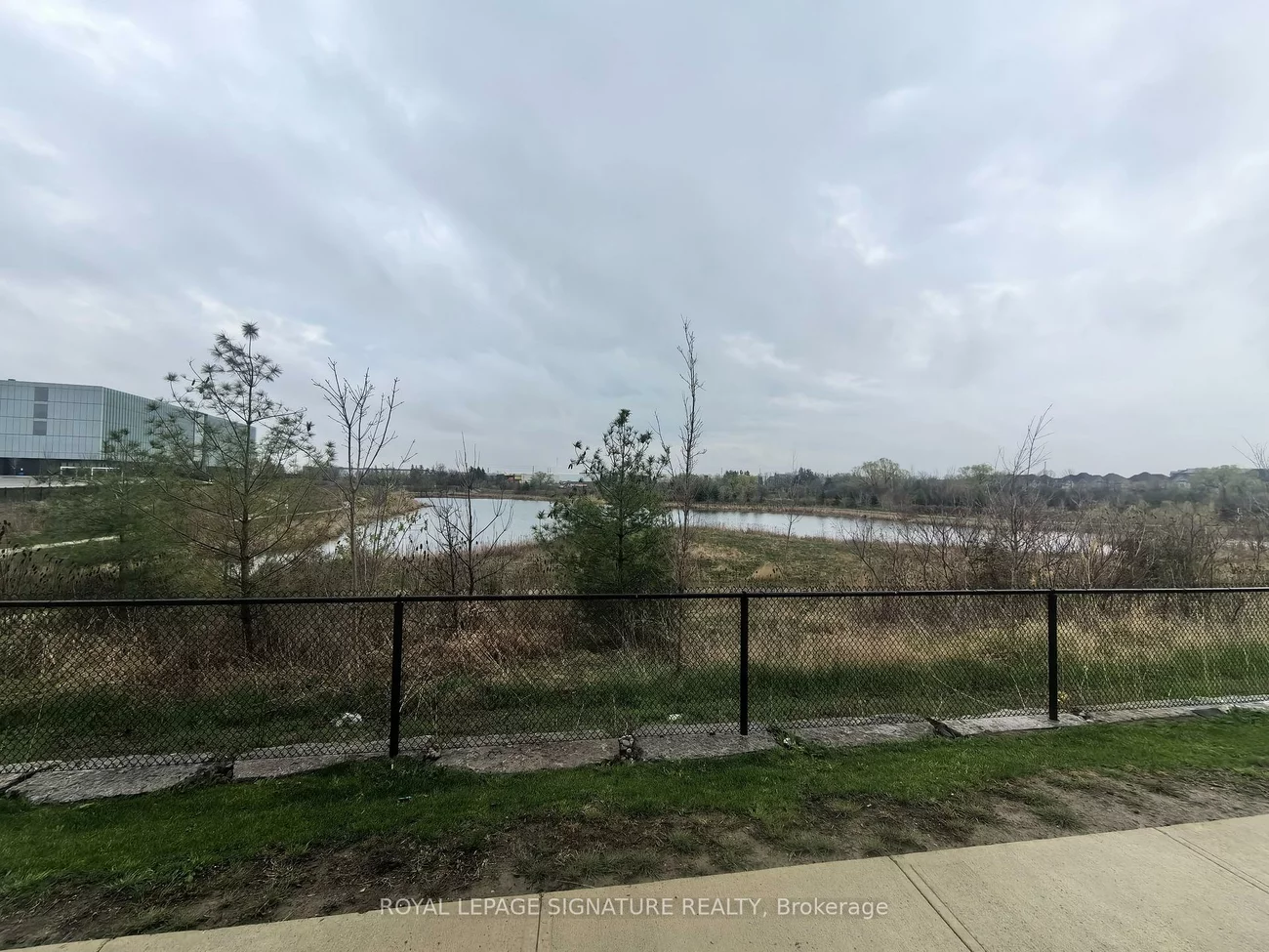 1, Beckenrose, Bram West, Brampton