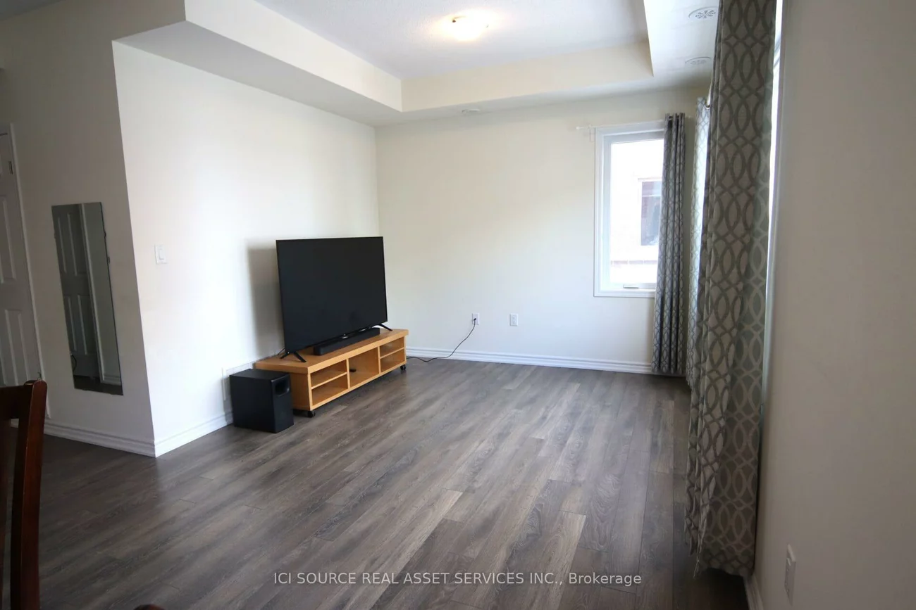 250, Lagerfeld, Northwest Brampton, Brampton