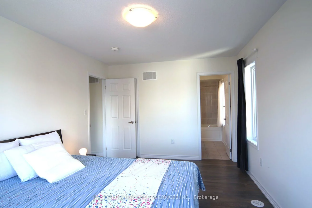 250, Lagerfeld, Northwest Brampton, Brampton