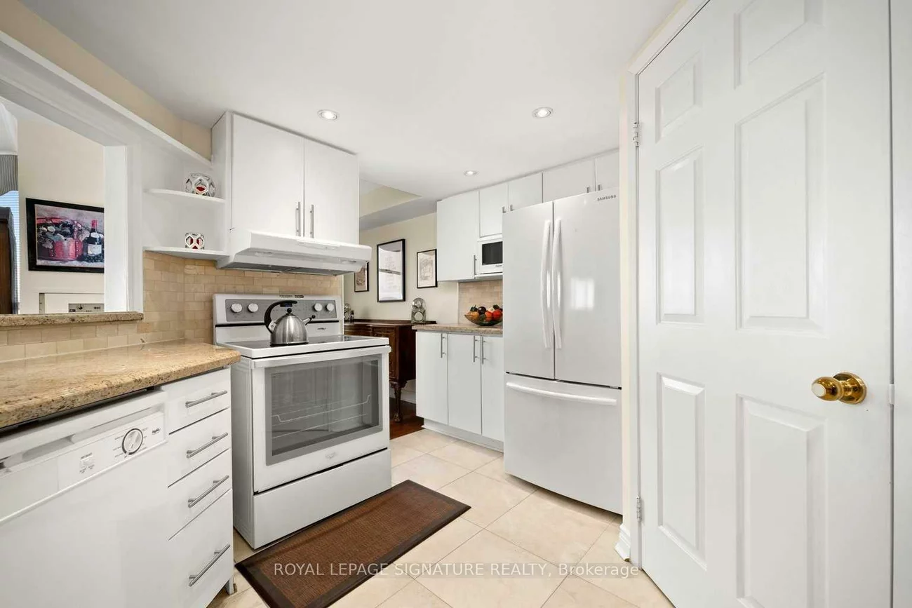 310, Mill, Brampton South, Brampton