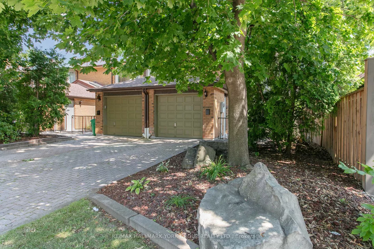51, John, Downtown Brampton, Brampton