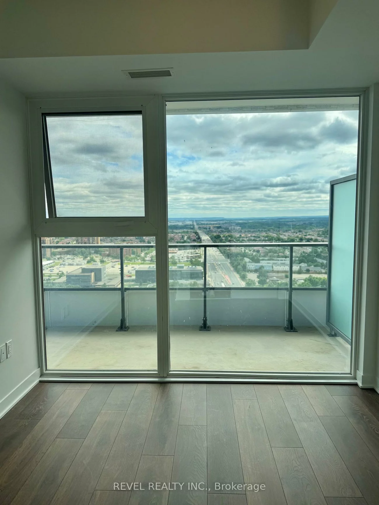 260, Malta, Fletcher's Creek South, Brampton
