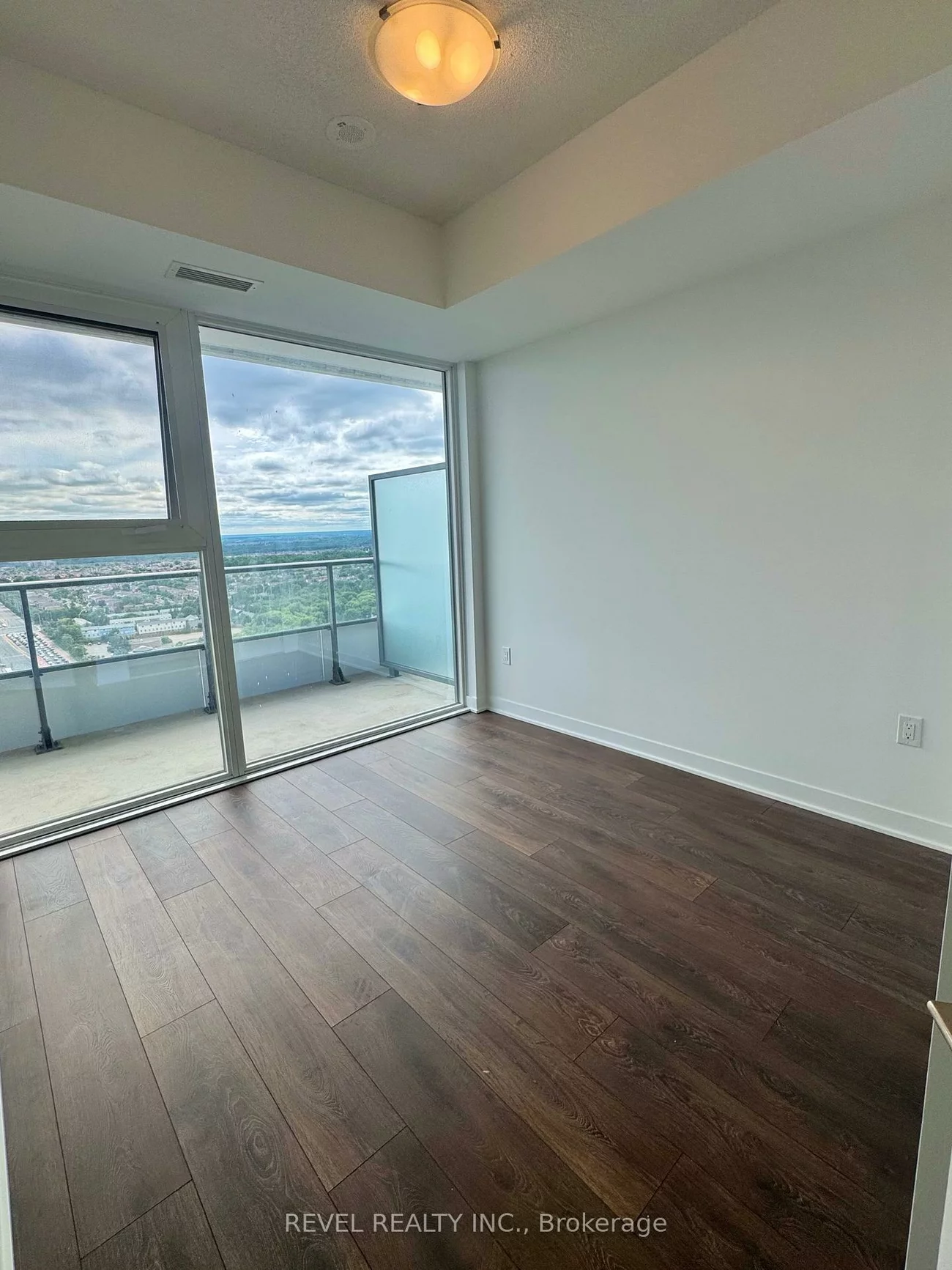 260, Malta, Fletcher's Creek South, Brampton
