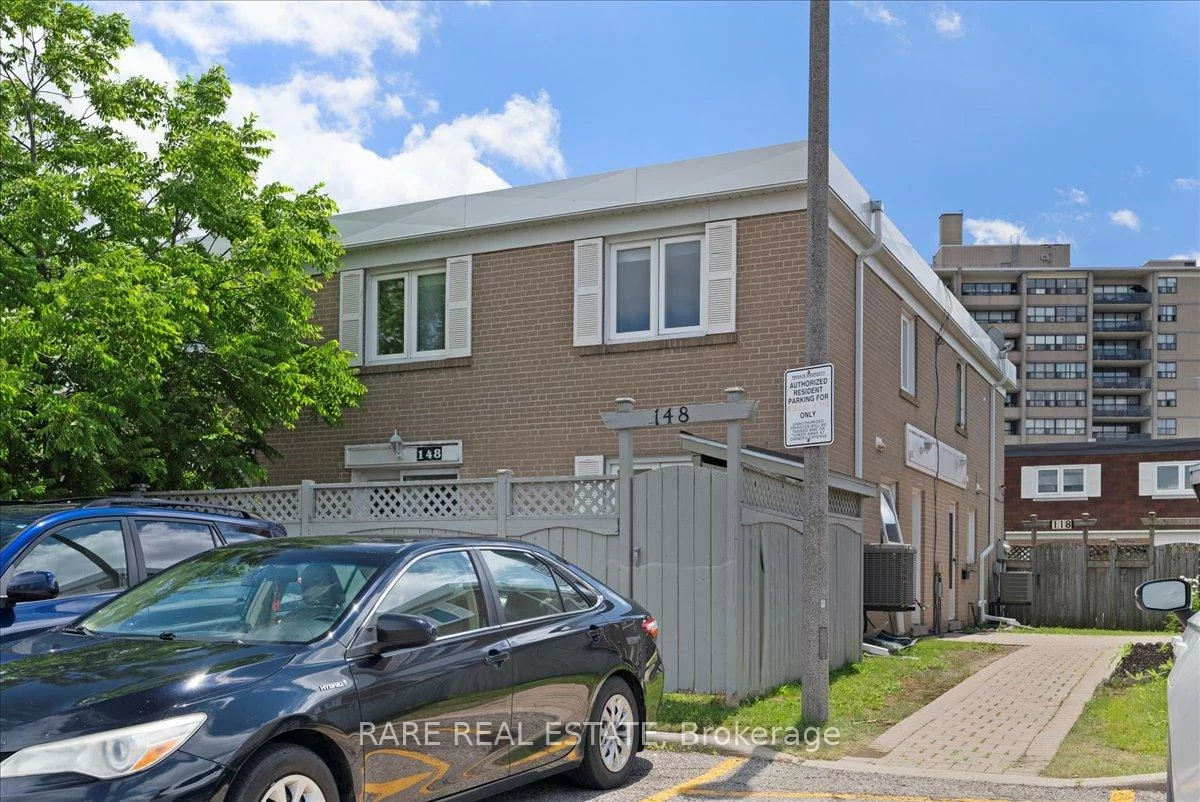 148, Town House, Brampton East, Brampton