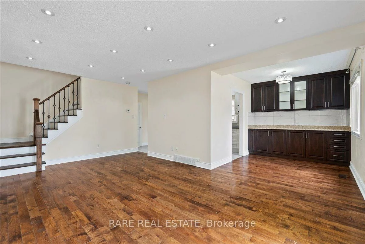 148, Town House, Brampton East, Brampton