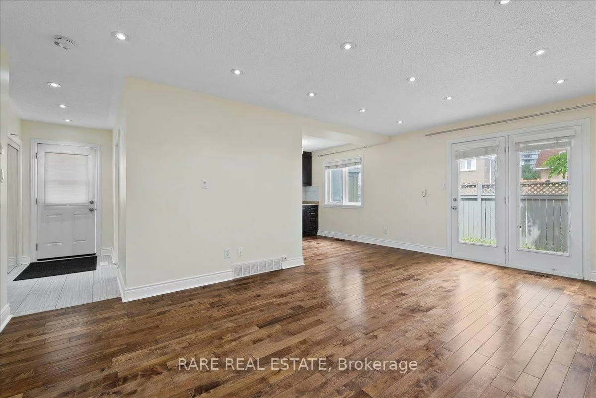 148, Town House, Brampton East, Brampton