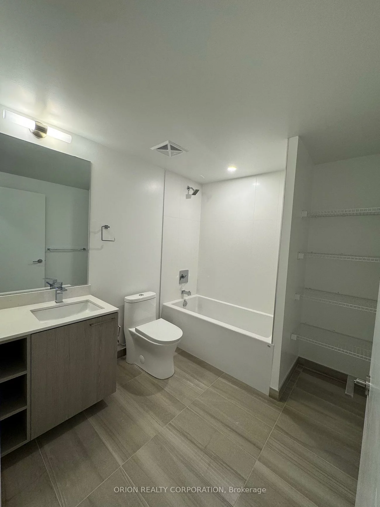 260, Malta, Fletcher's Creek South, Brampton