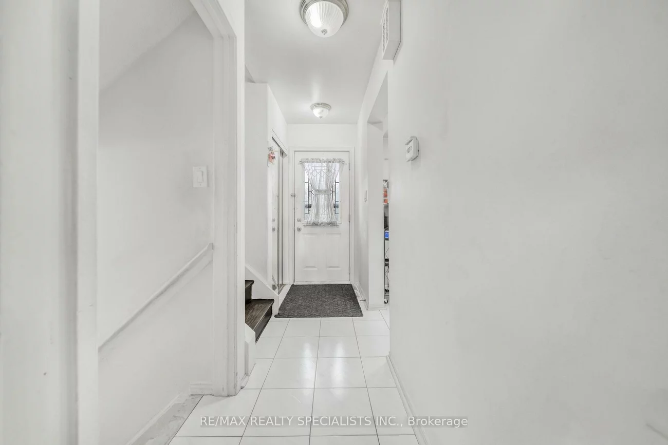 1, Craigleigh, Avondale, Brampton