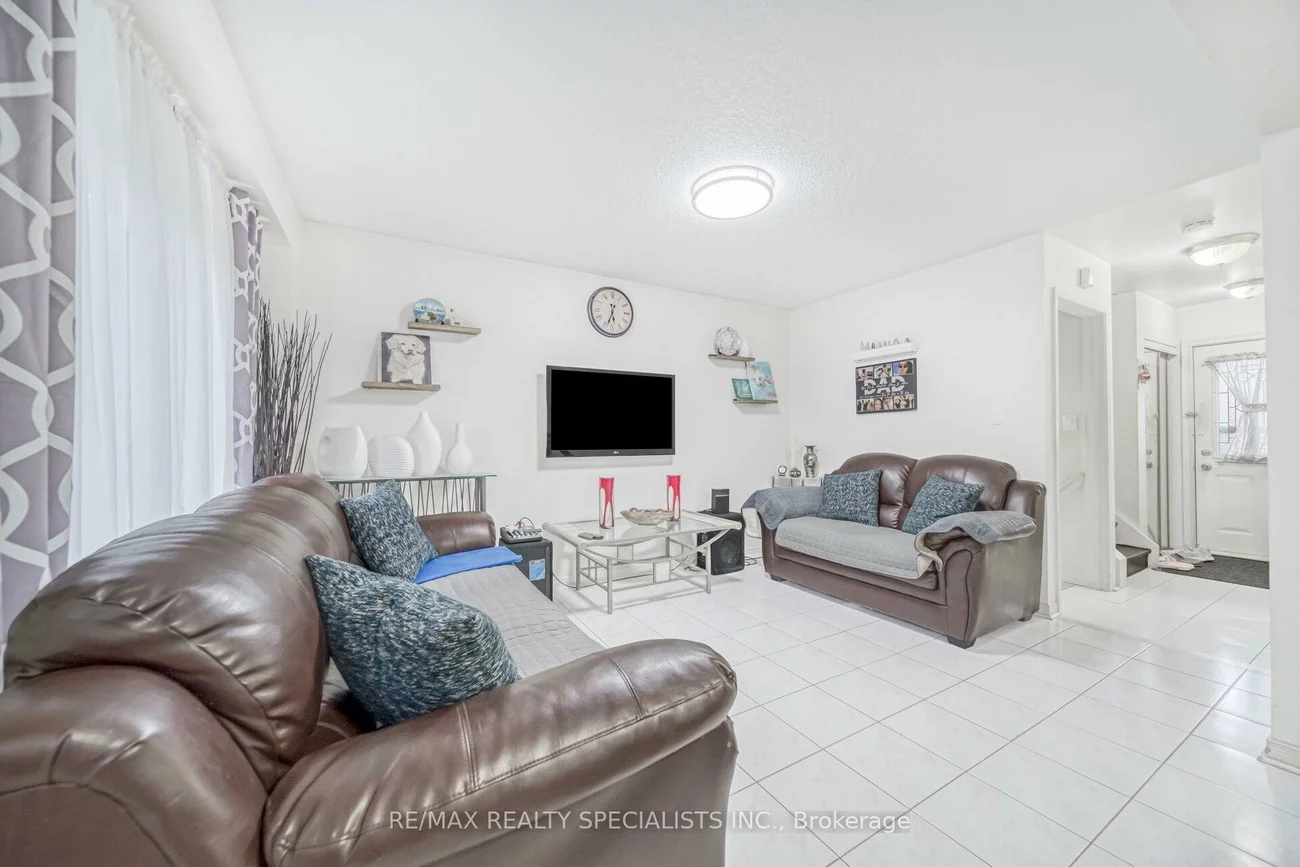 1, Craigleigh, Avondale, Brampton