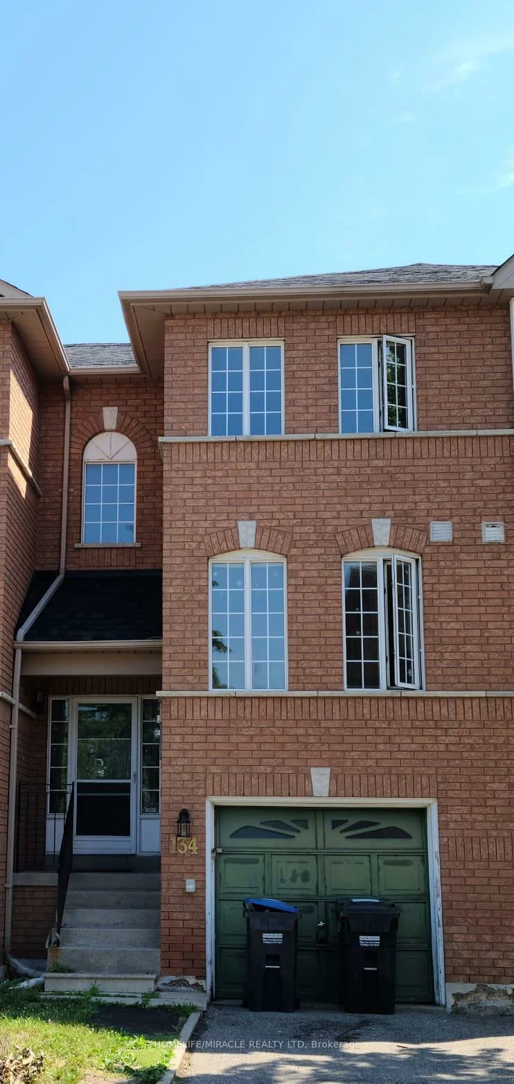 57, Brickyard, Brampton North, Brampton