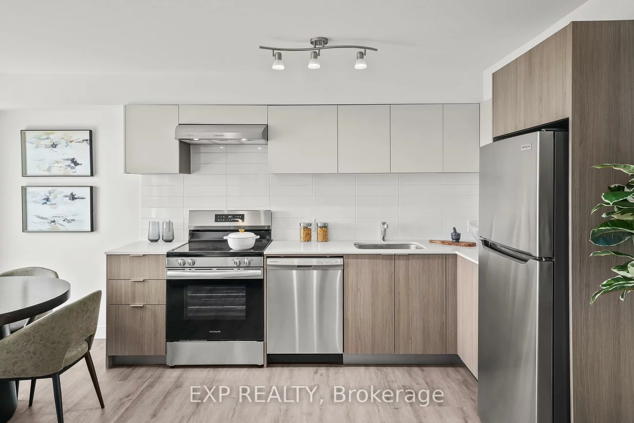 100, Manett, Brampton West, Brampton