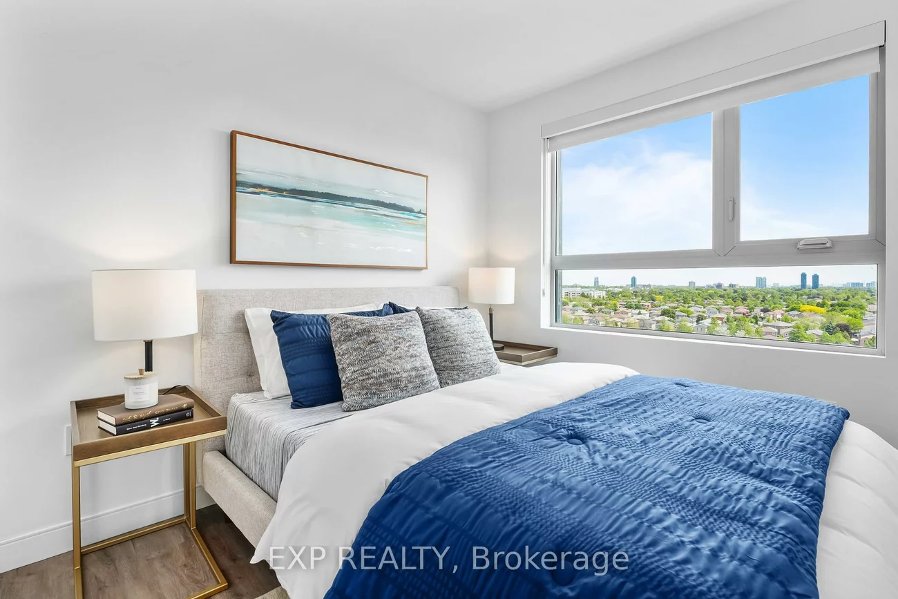 100, Manett, Brampton West, Brampton