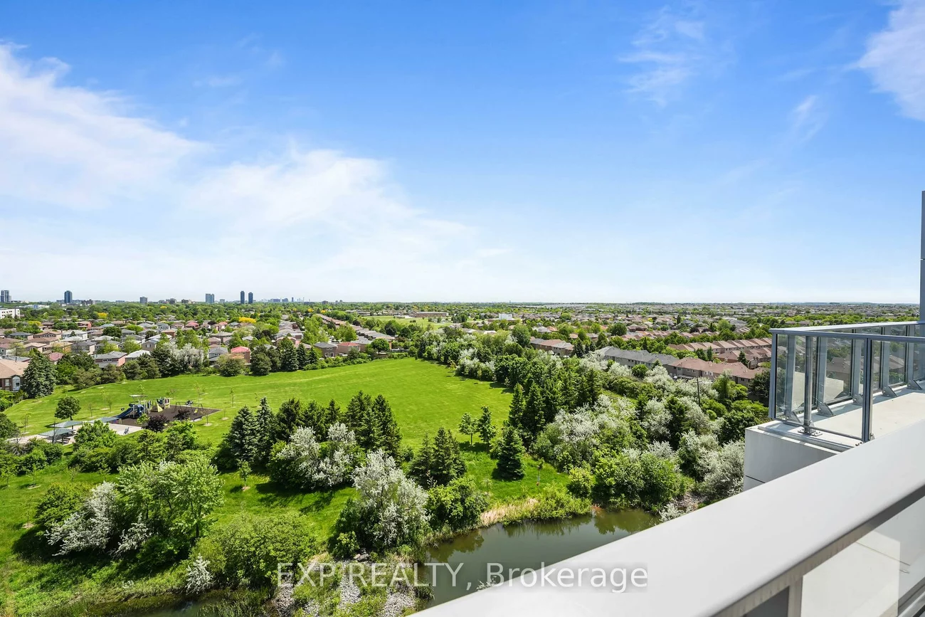 100, Manett, Brampton West, Brampton