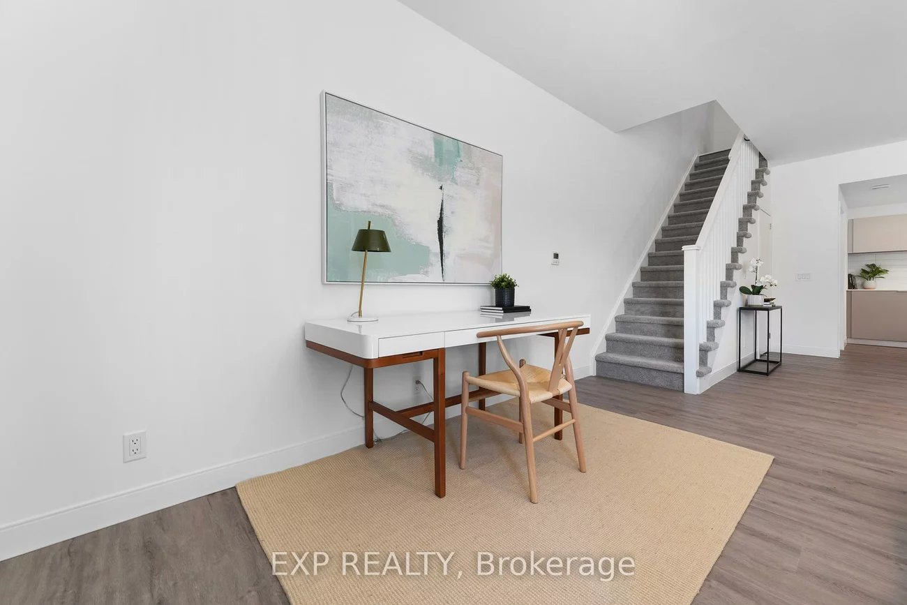 100, Manett, Brampton West, Brampton