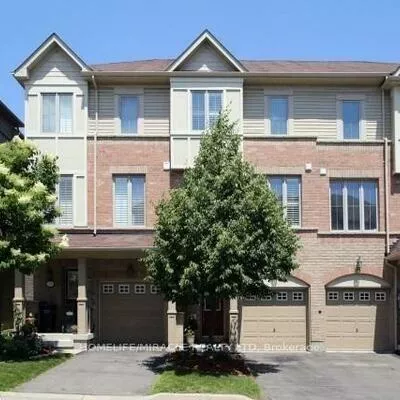 15, Cailiff, Bram West, Brampton