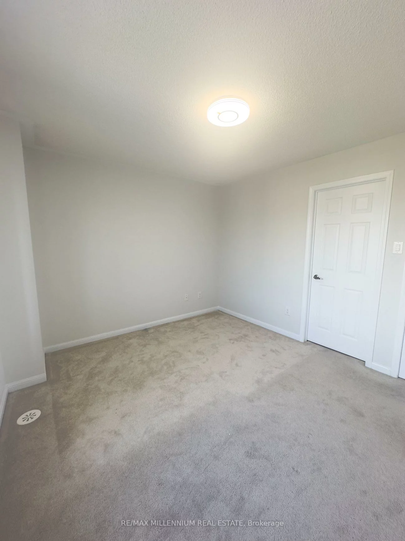 250, Sunny Meadow, Sandringham-Wellington, Brampton